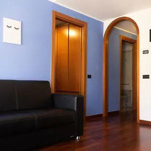 Corso San Gottardo - Darsena Flat Milan
